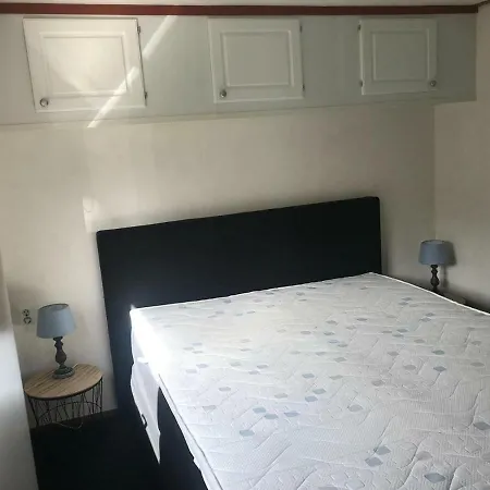假日公园 Chalet Op Sophiahoeve 福尔特赫伊曾